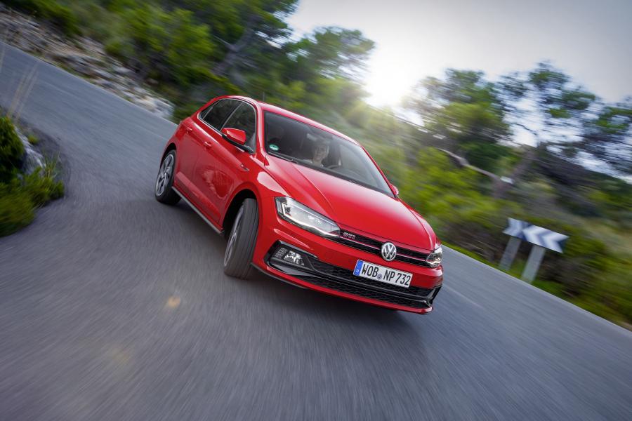 Volkswagen Polo GTI 2017 года  (WW) (фото 29 из 46)